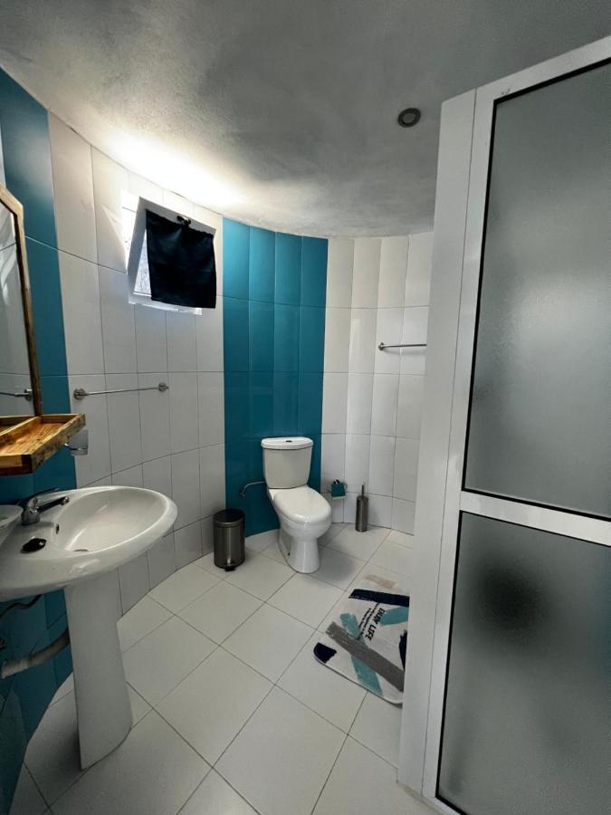 Ecofunco Bed & Breakfast Portela Bagian luar foto