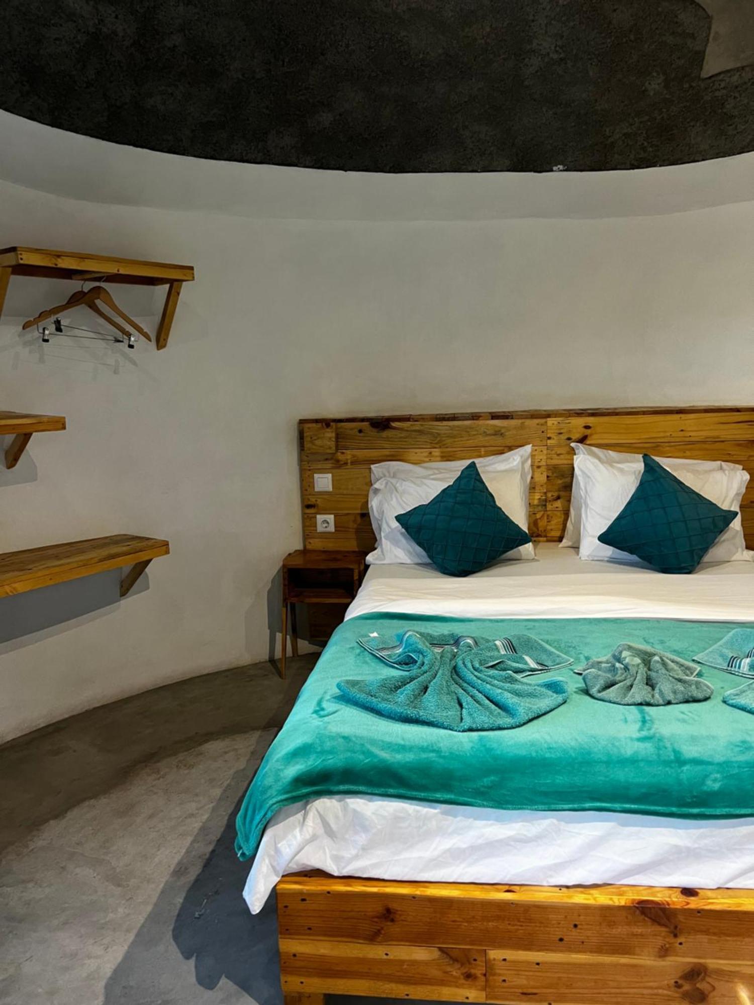 Ecofunco Bed & Breakfast Portela Bagian luar foto