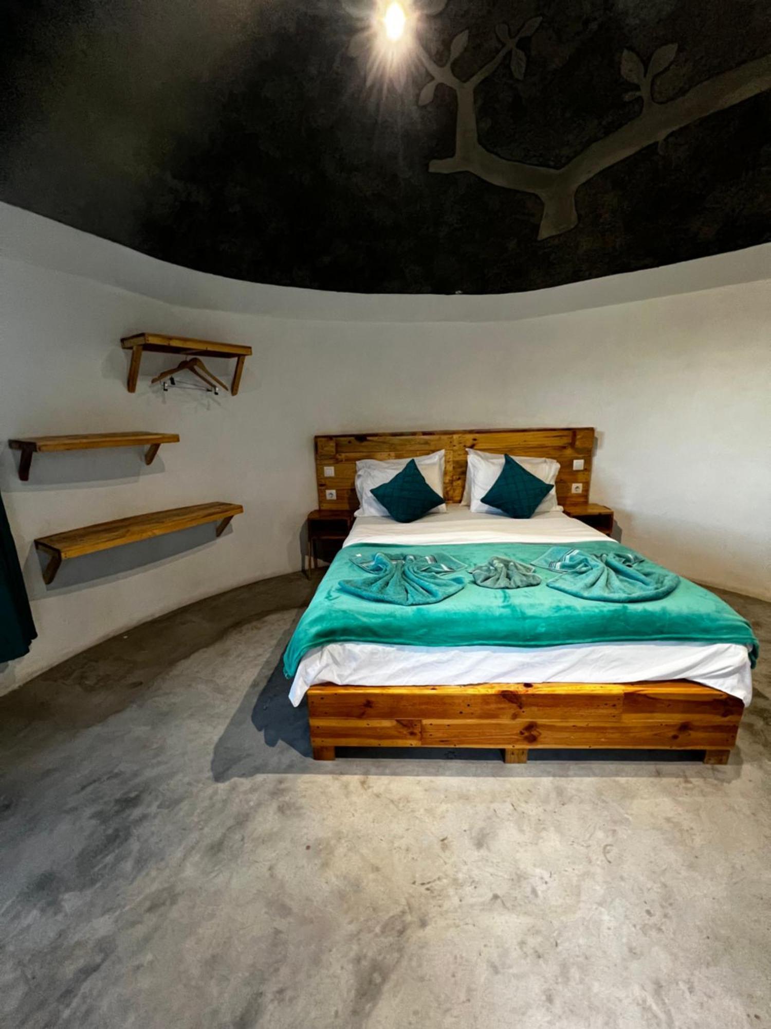 Ecofunco Bed & Breakfast Portela Bagian luar foto